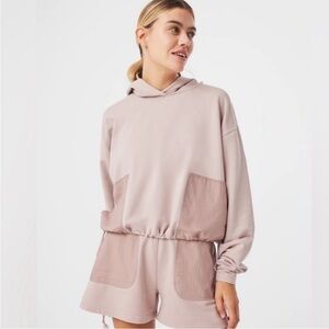 Outdoor Voices - Beach Tree Hoodie in Nirvana/Sea Shell Pink